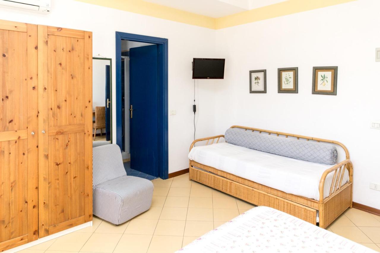 Hotel Sette Archi Bocca di Magra 部屋 写真