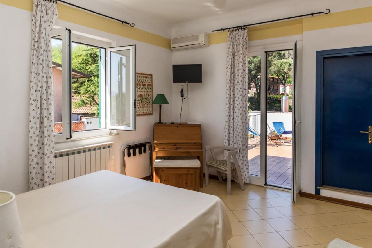 Hotel Sette Archi Bocca di Magra エクステリア 写真