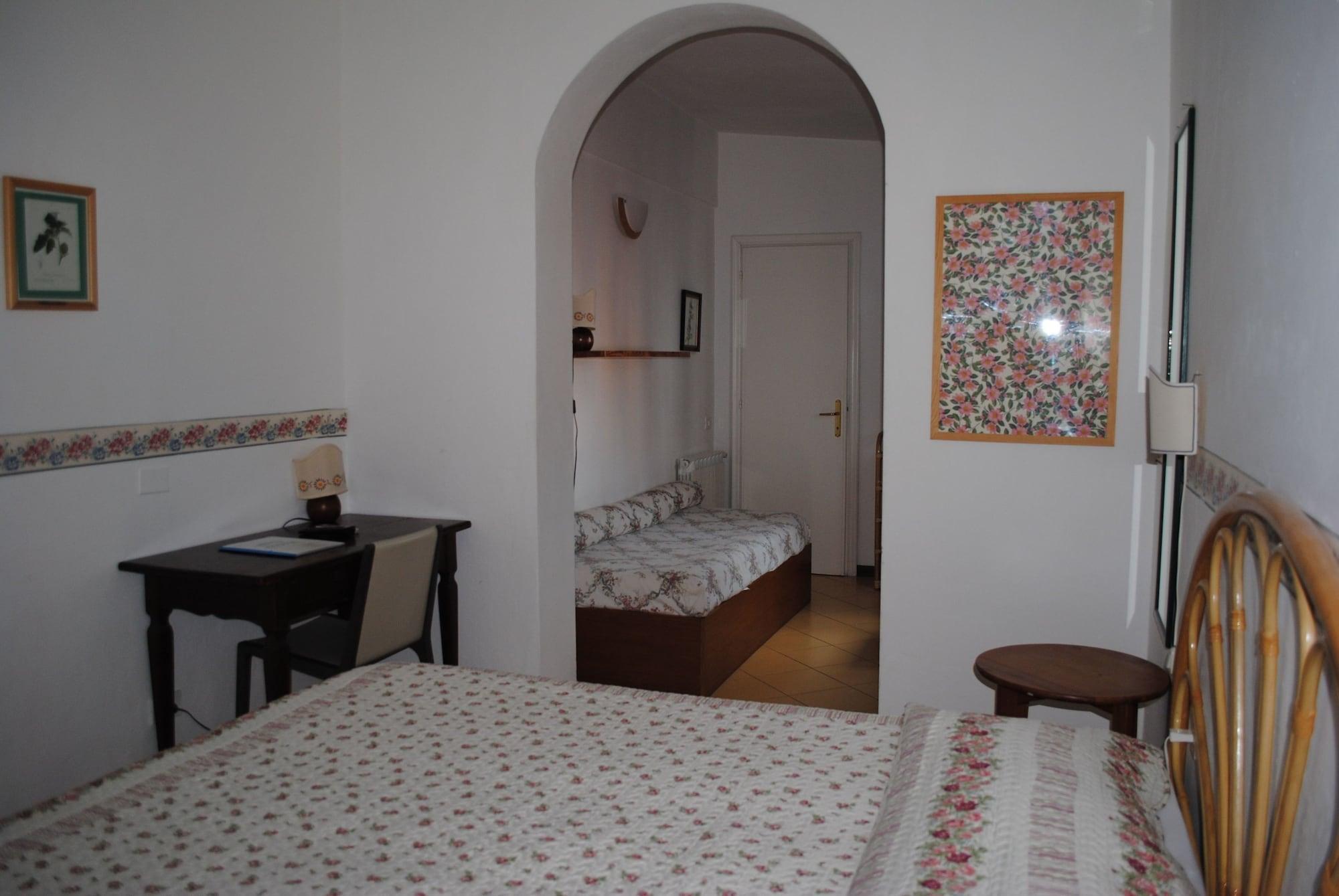 Hotel Sette Archi Bocca di Magra エクステリア 写真