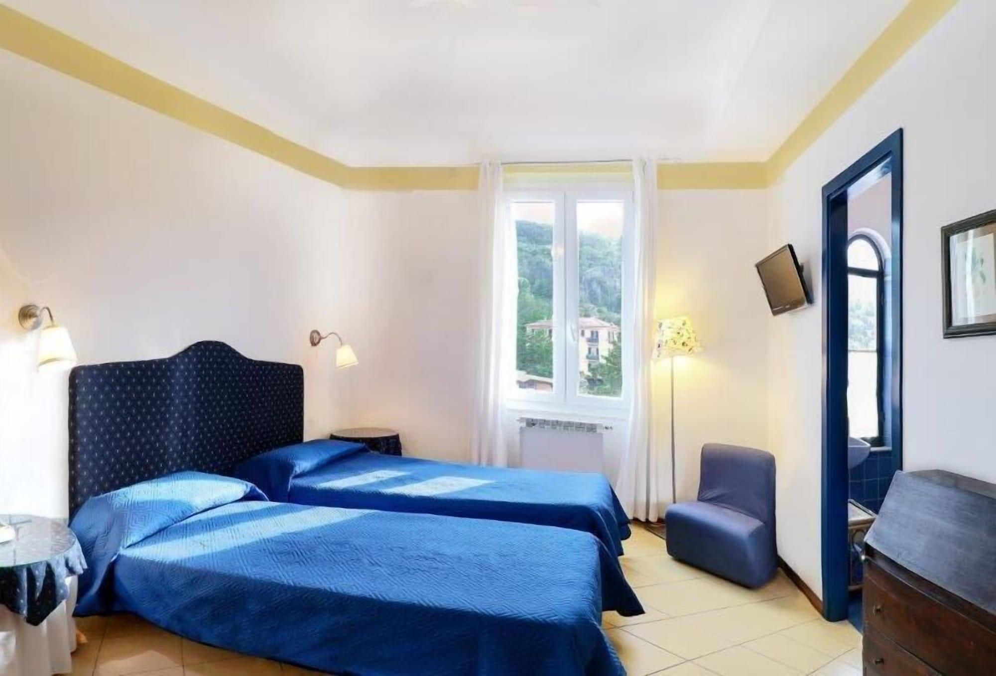 Hotel Sette Archi Bocca di Magra エクステリア 写真