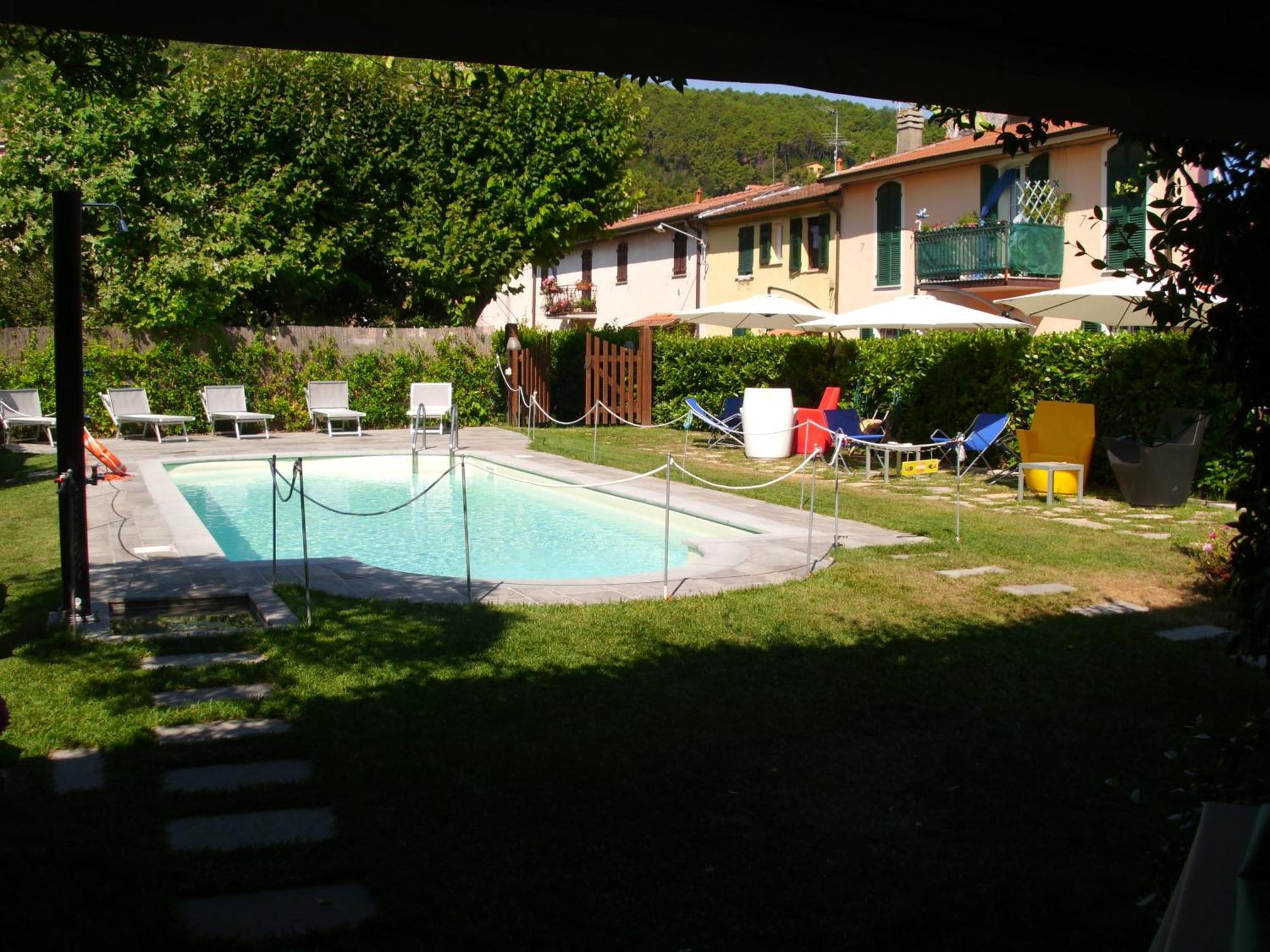 Hotel Sette Archi Bocca di Magra エクステリア 写真