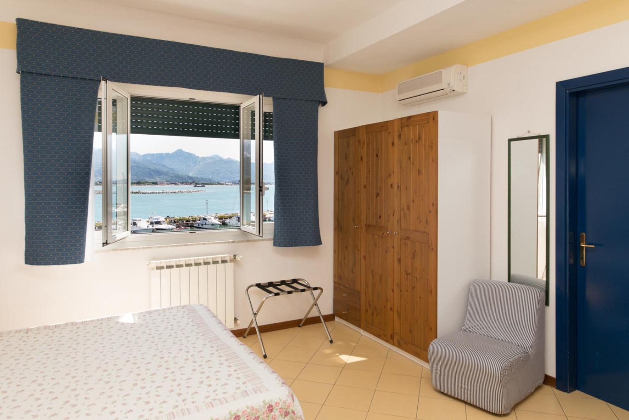Hotel Sette Archi Bocca di Magra 部屋 写真