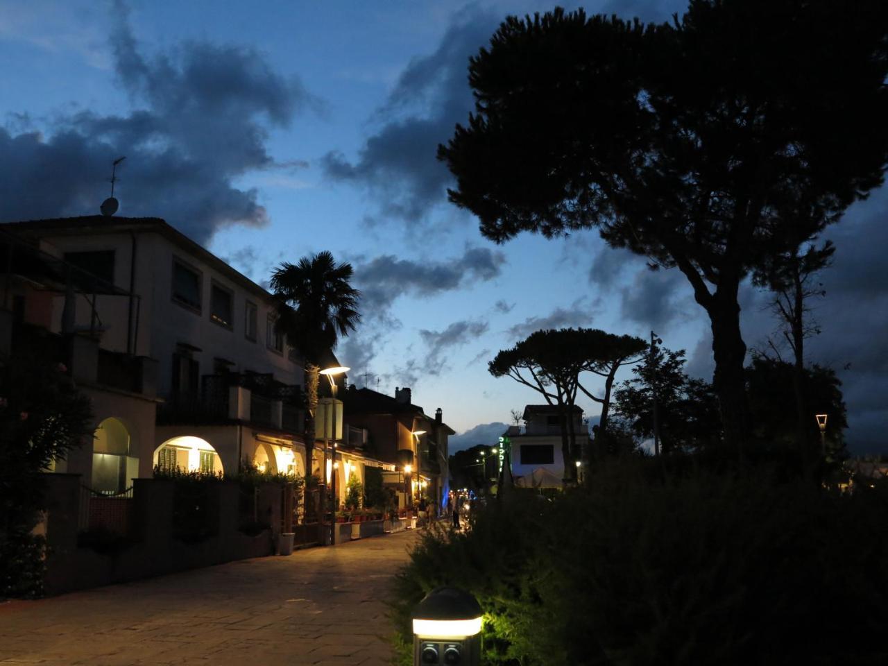 Hotel Sette Archi Bocca di Magra エクステリア 写真